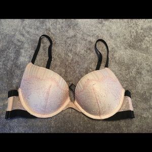 Victoria Secret bra